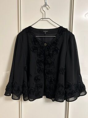 SAMANTHA SUNG Black Floral Appliqué Chiffon Blouse
